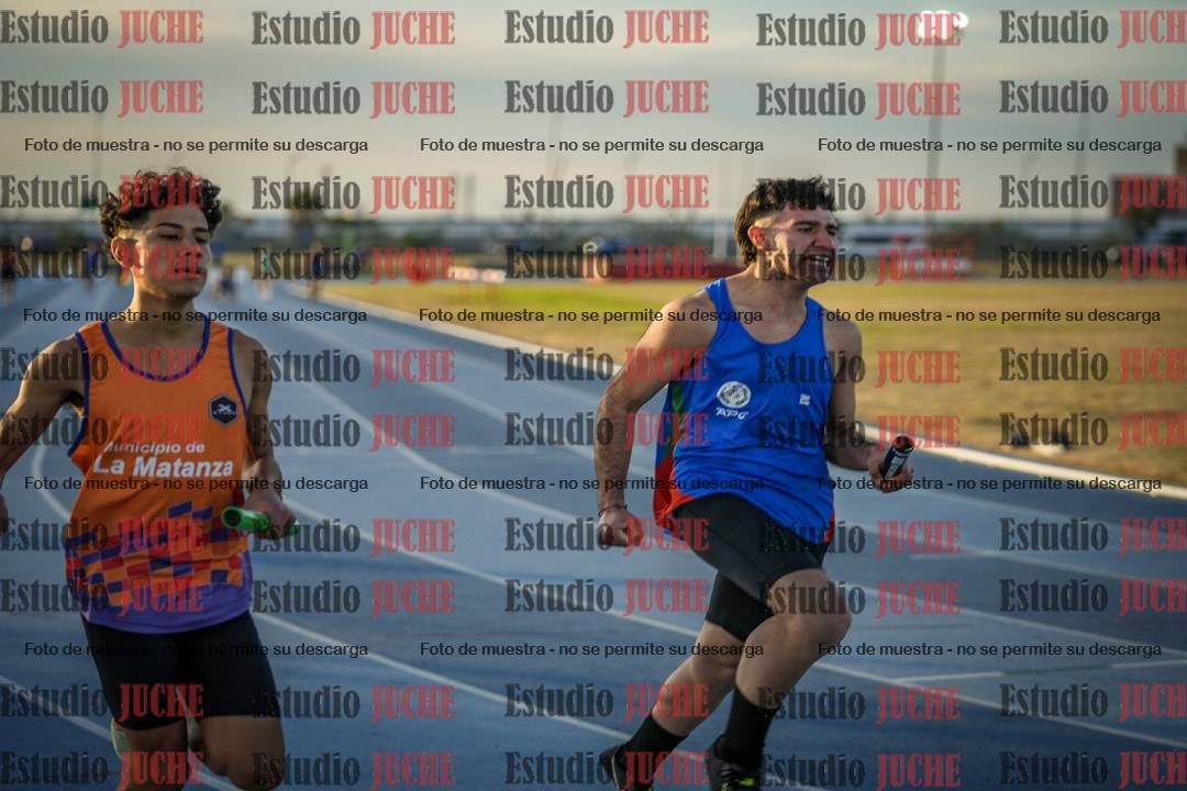 Fotos de las Postas 4x100 m de varones