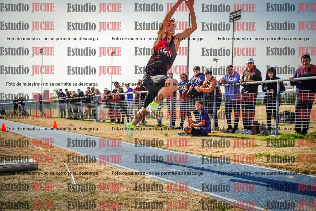 Fotos del salto triple de varones