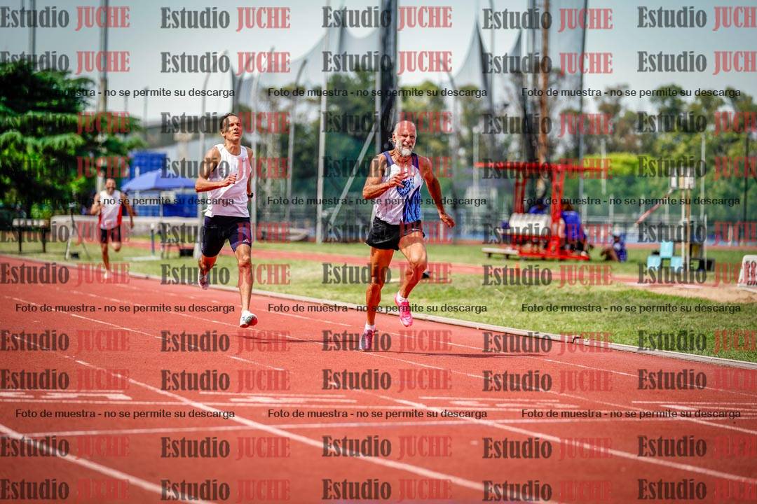Fotos de los 400 m llanos de varones