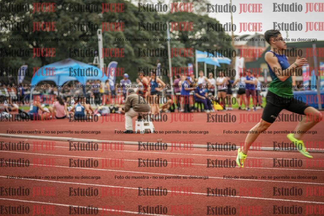 Fotos de los 400 m llanos de varones - FINAL