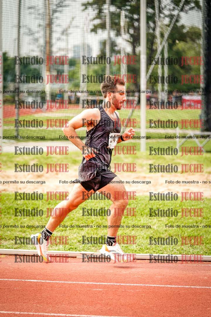 Fotos de los 3000 m llanos de varones