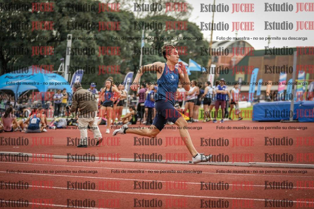 Fotos de los 400 m llanos de varones - FINAL