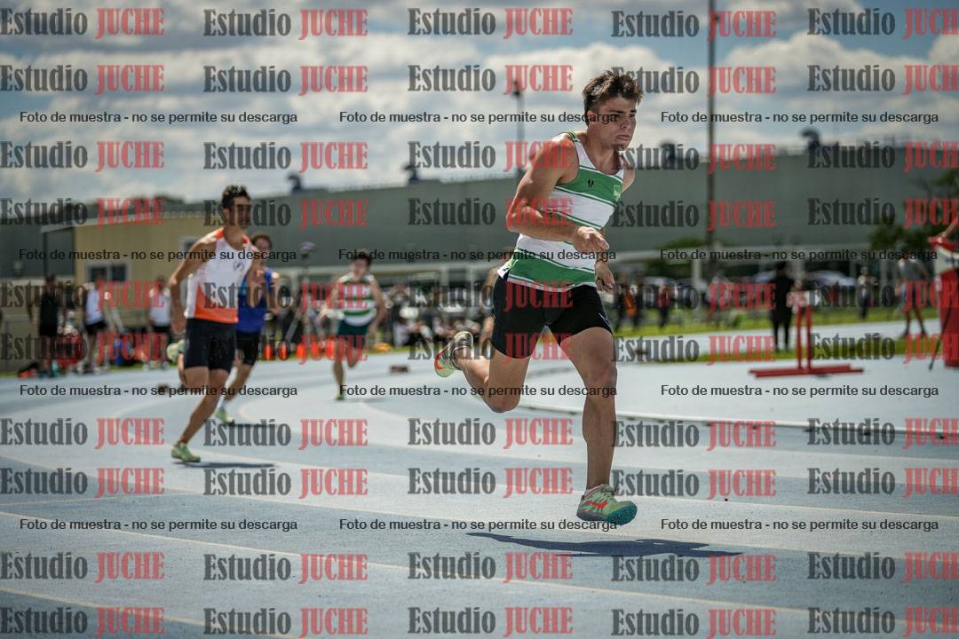 Fotos de los 400 m llanos de varones