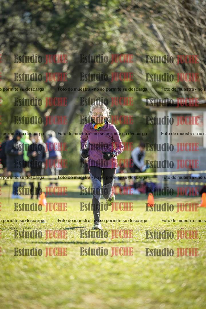 Fotos de la llegada del cross de 1500 m