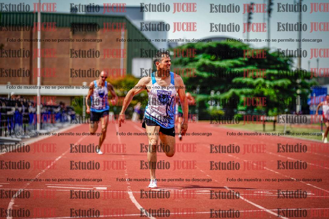 Fotos de los 400 m llanos de varones