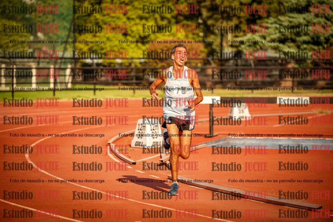 Fotos de los 1500 m llanos de varones