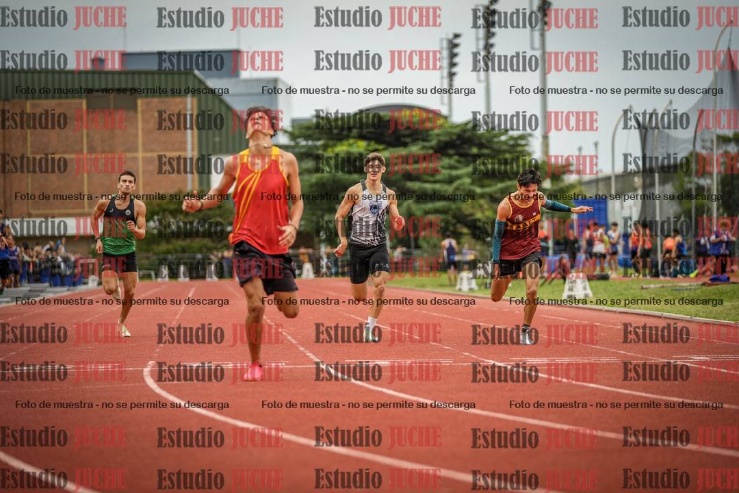 Fotos de los 400 m llanos de varones