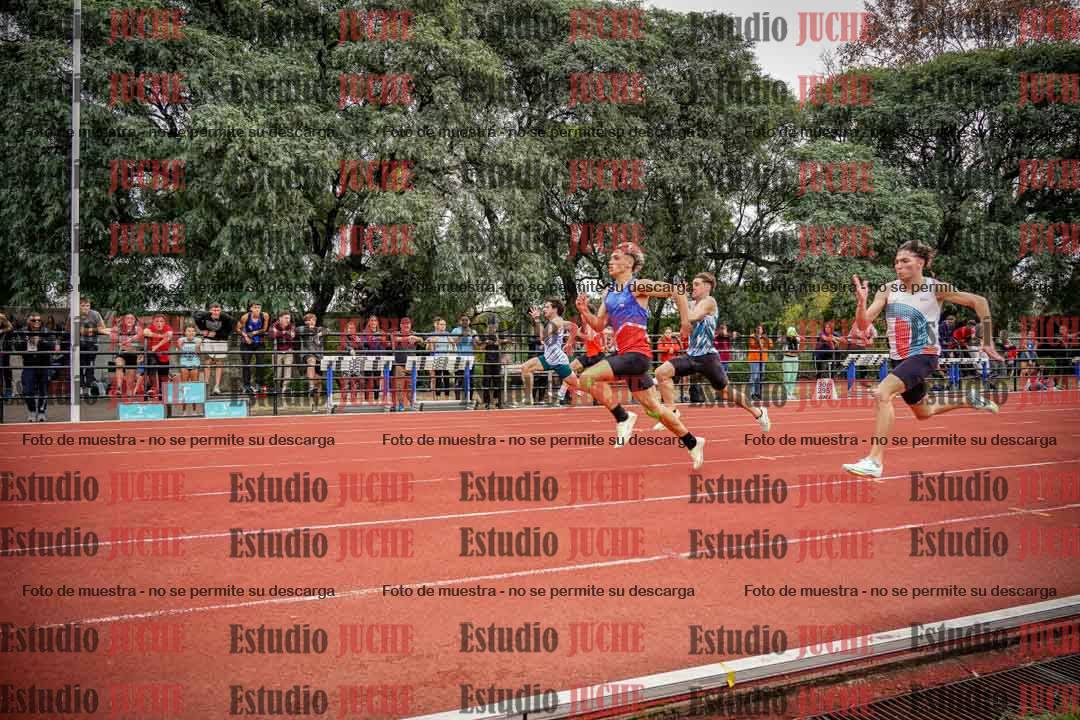 Fotos de los 100 m llanos de varones - FINAL
