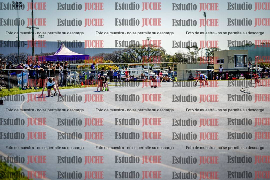 Fotos de los 400 m llanos de varones