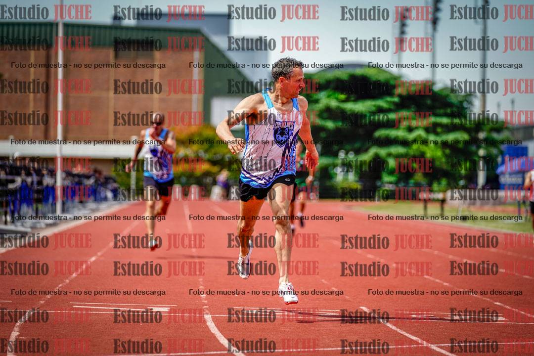 Fotos de los 400 m llanos de varones