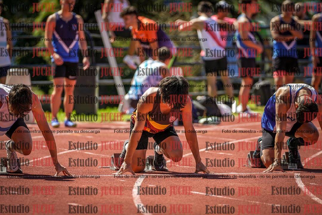 Fotos de los 100 m llanos de varones