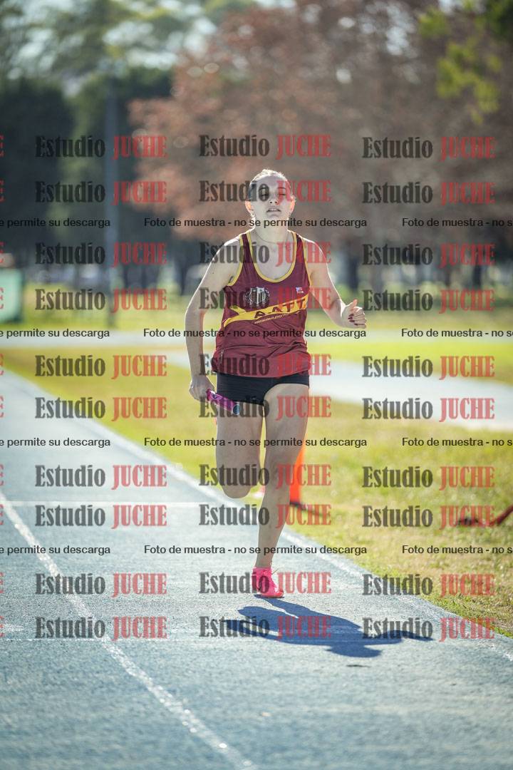 Fotos de las postas 4x200 m llanos de mujeres