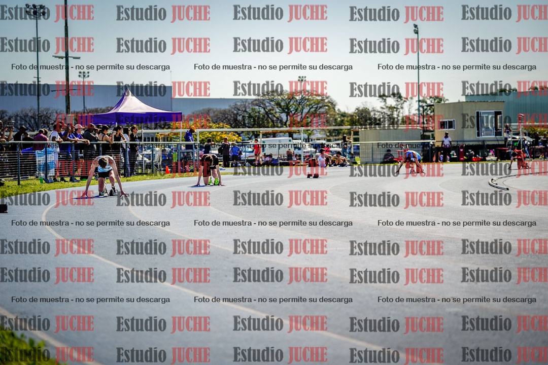 Fotos de los 400 m llanos de varones
