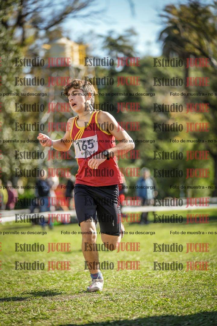 Fotos de la llegada del cross de 2000 m