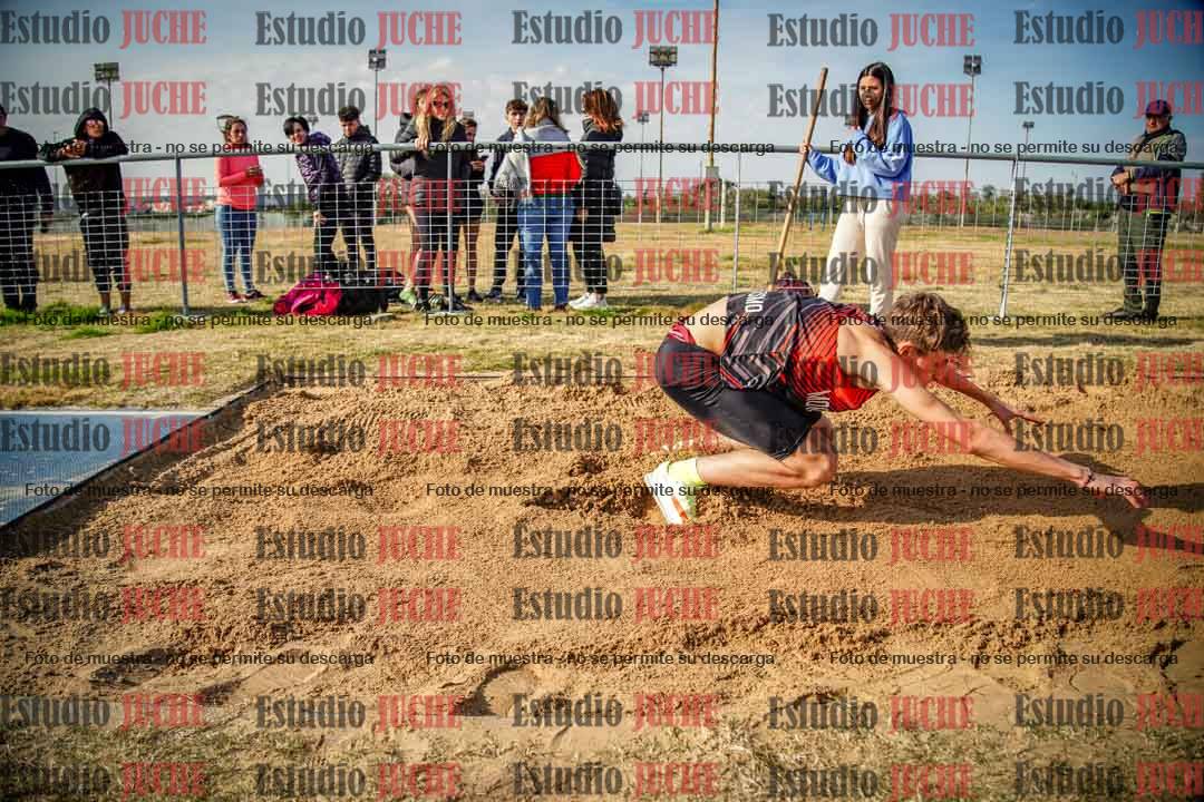 Fotos del salto triple de varones