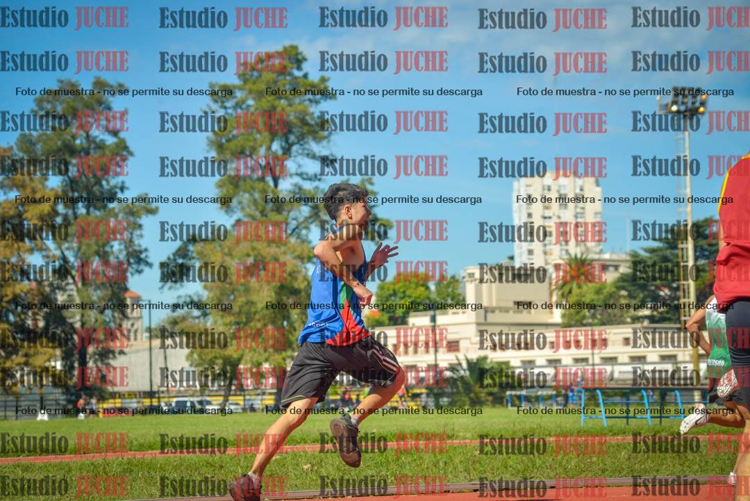 Fotos de los 200 m llanos de varones