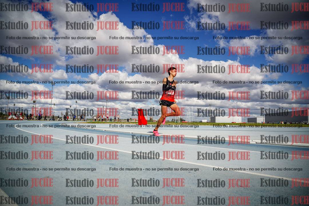 Fotos de los 5000 m llanos de varones