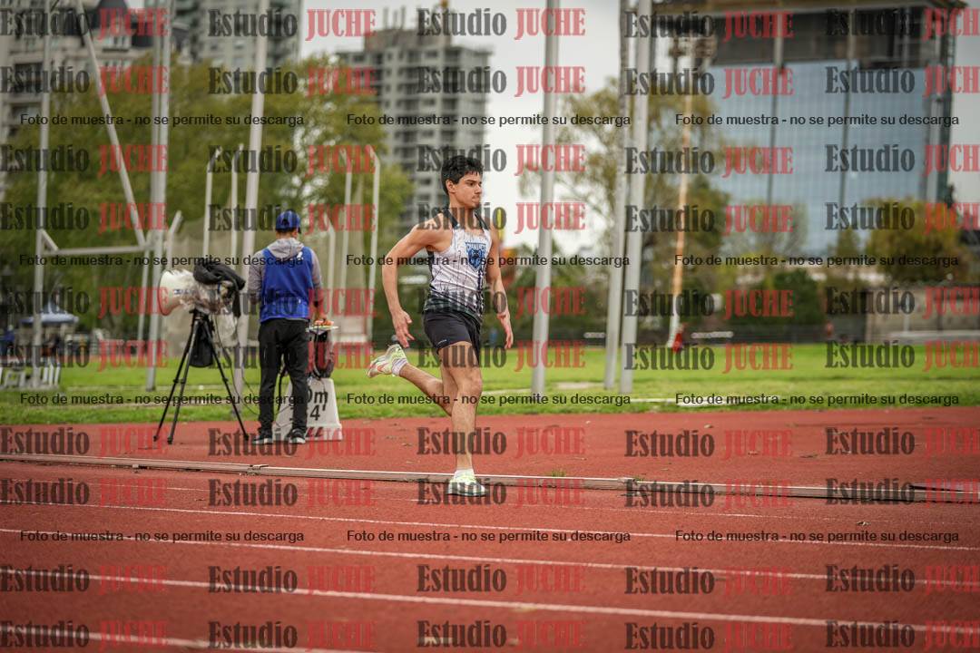 Fotos de los 200 m llanos de varones