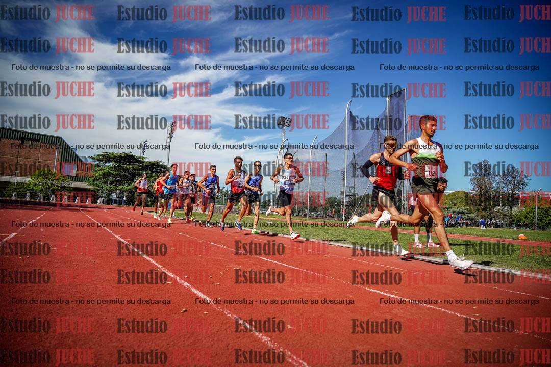 Fotos de los 5000 m llanos de varones