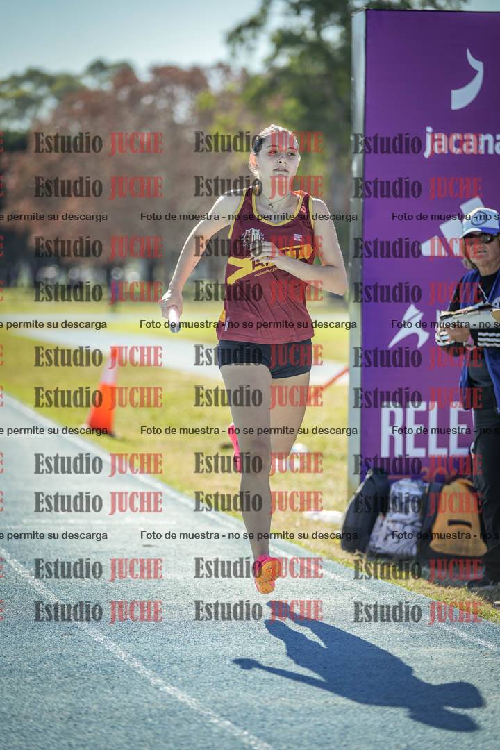 Fotos de las postas 4x200 m llanos de mujeres