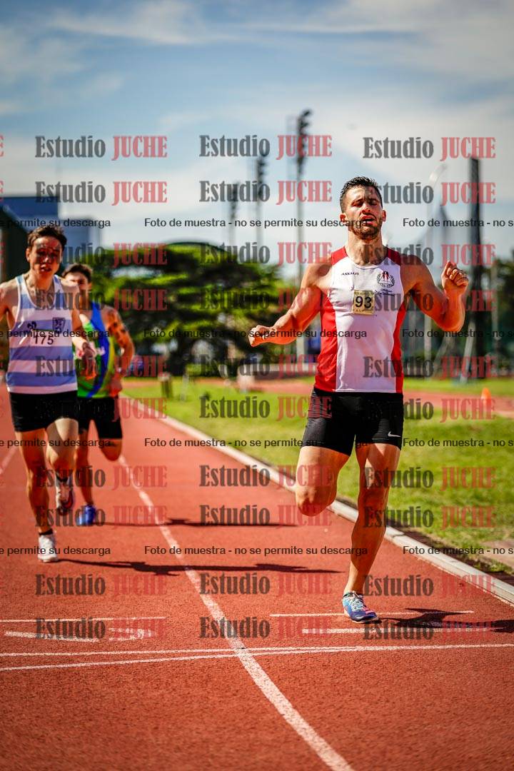 Fotos de los 800 m llanos de varones