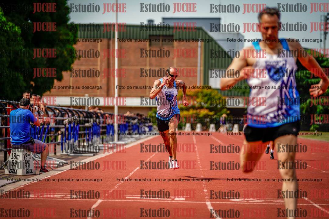 Fotos de los 400 m llanos de varones