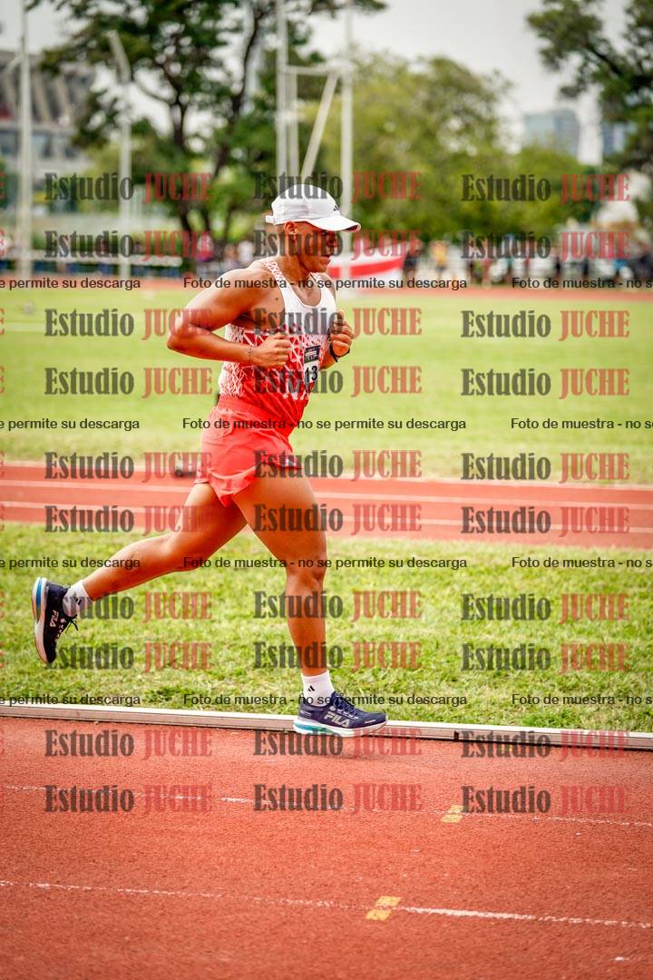 Fotos de los 3000 m llanos de varones