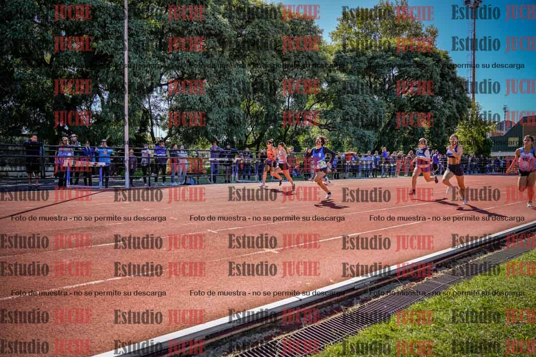 Fotos de los 80 m de mujeres