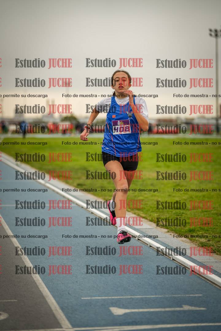 Fotos de los 2000 m llanos de mujeres U14 y U17 - varones U14