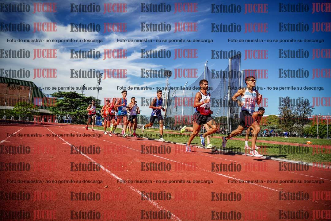 Fotos de los 5000 m llanos de varones