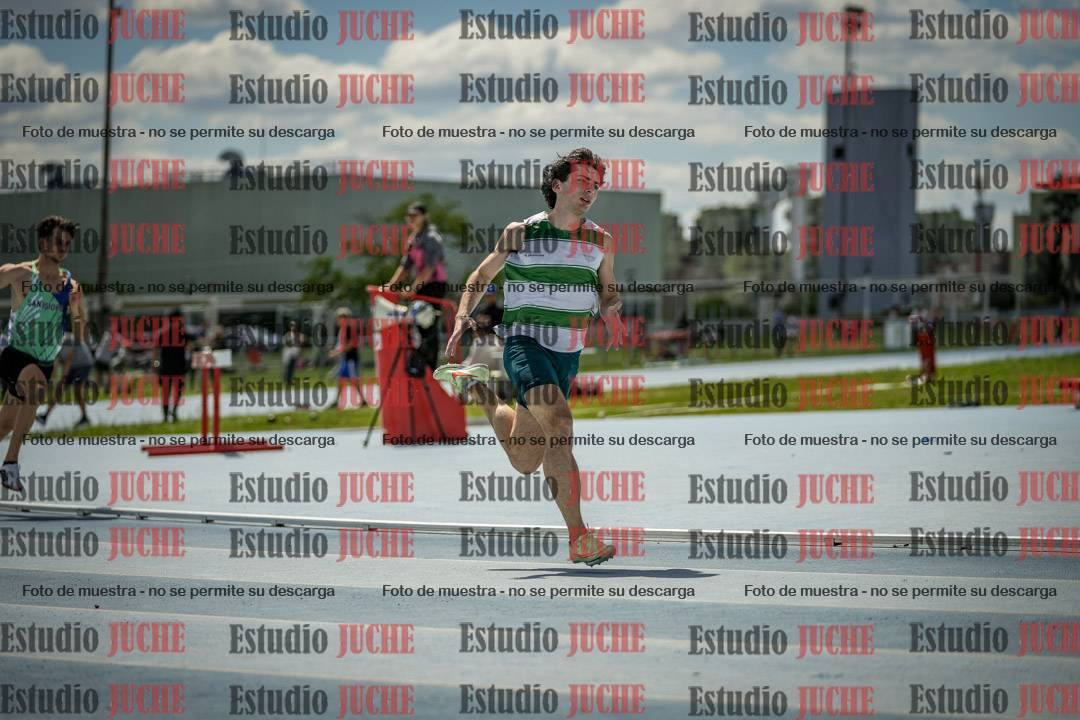 Fotos de los 400 m llanos de varones