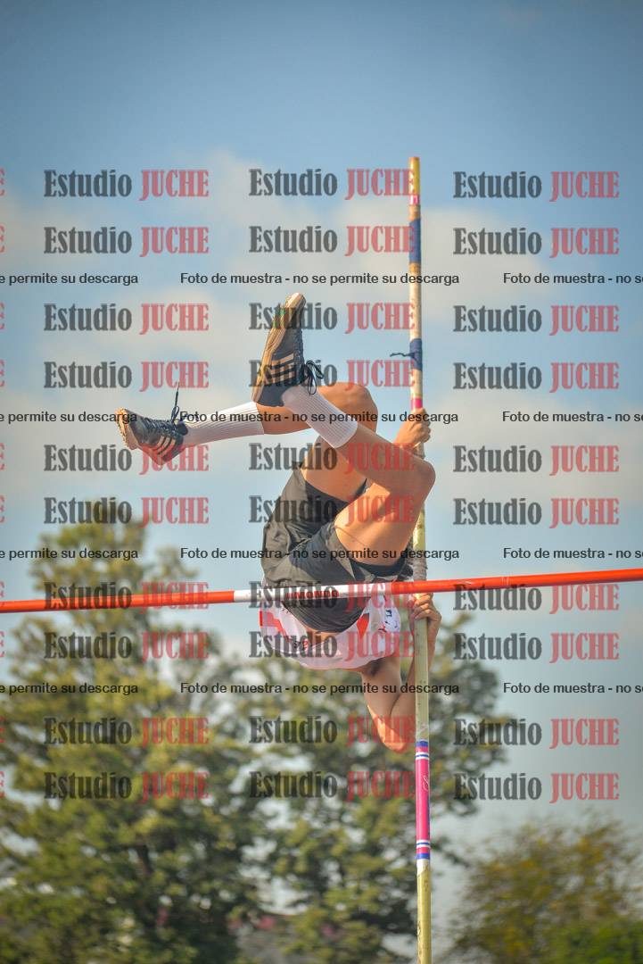 Fotos del salto con garrocha de varones - decatlón 8
