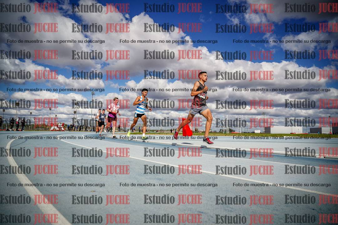 Fotos de los 5000 m llanos de varones