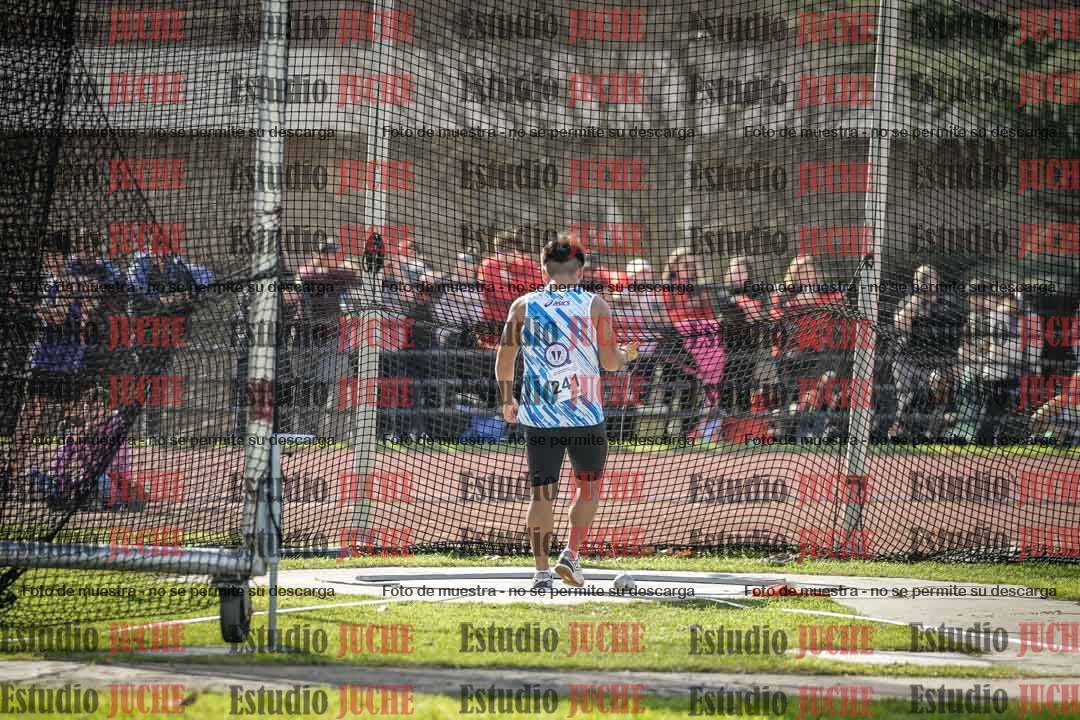 Fotos del lanzamiento de martillo de varones