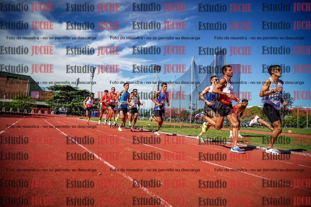 Fotos de los 5000 m llanos de varones