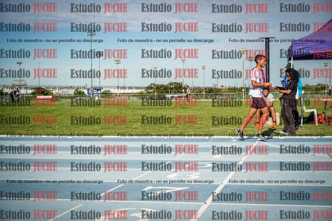 Fotos de los 1500 m llanos de varones