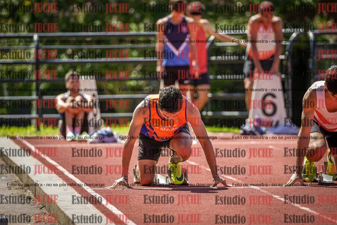 Fotos de los 100 m llanos de varones