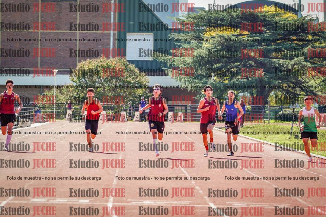 Fotos de los 200 m llanos de varones