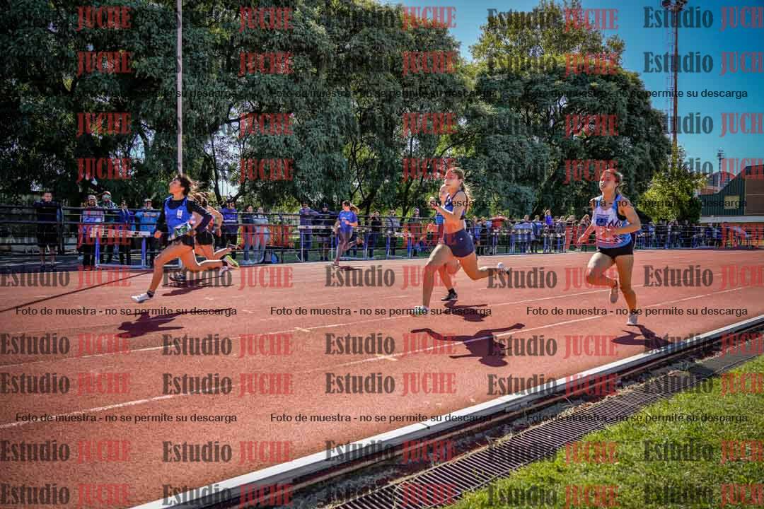 Fotos de los 80 m de mujeres