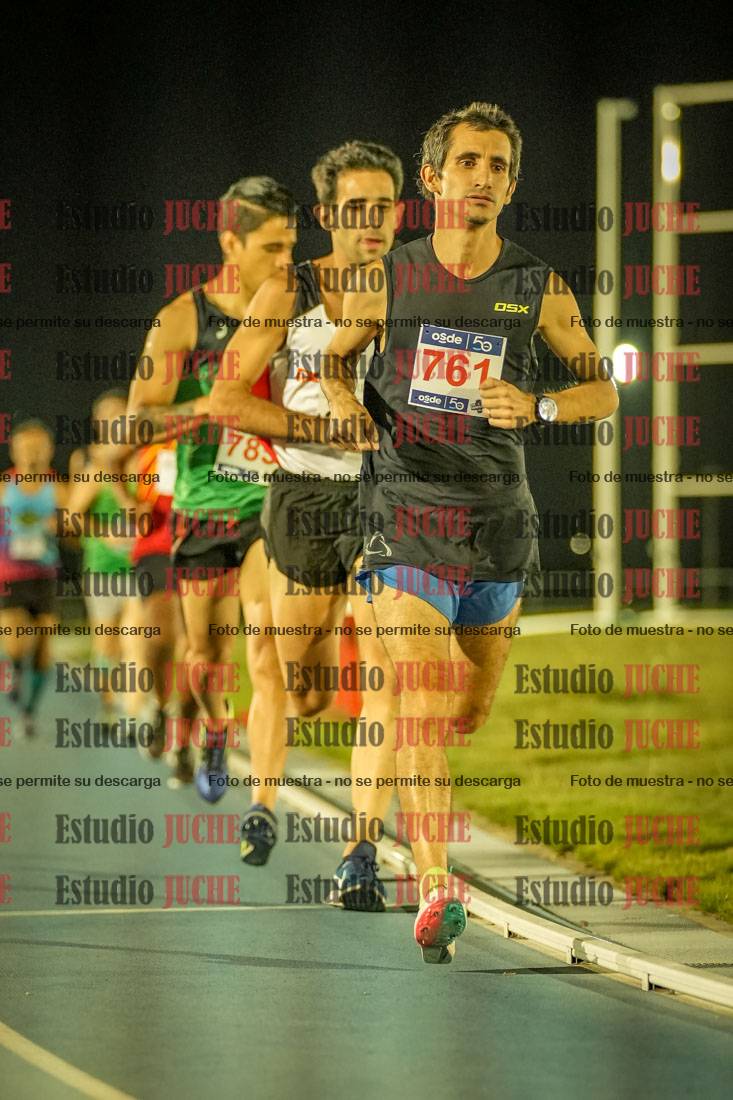 Fotos de los 3000 m llanos de varones