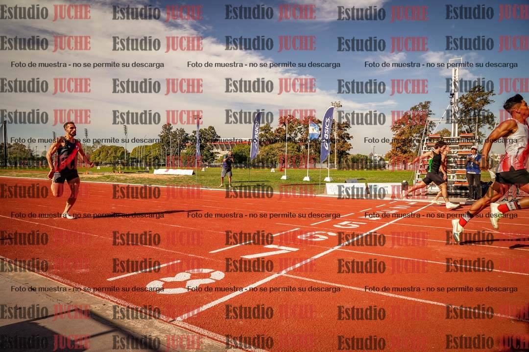 Fotos de los 400 m llanos de varones