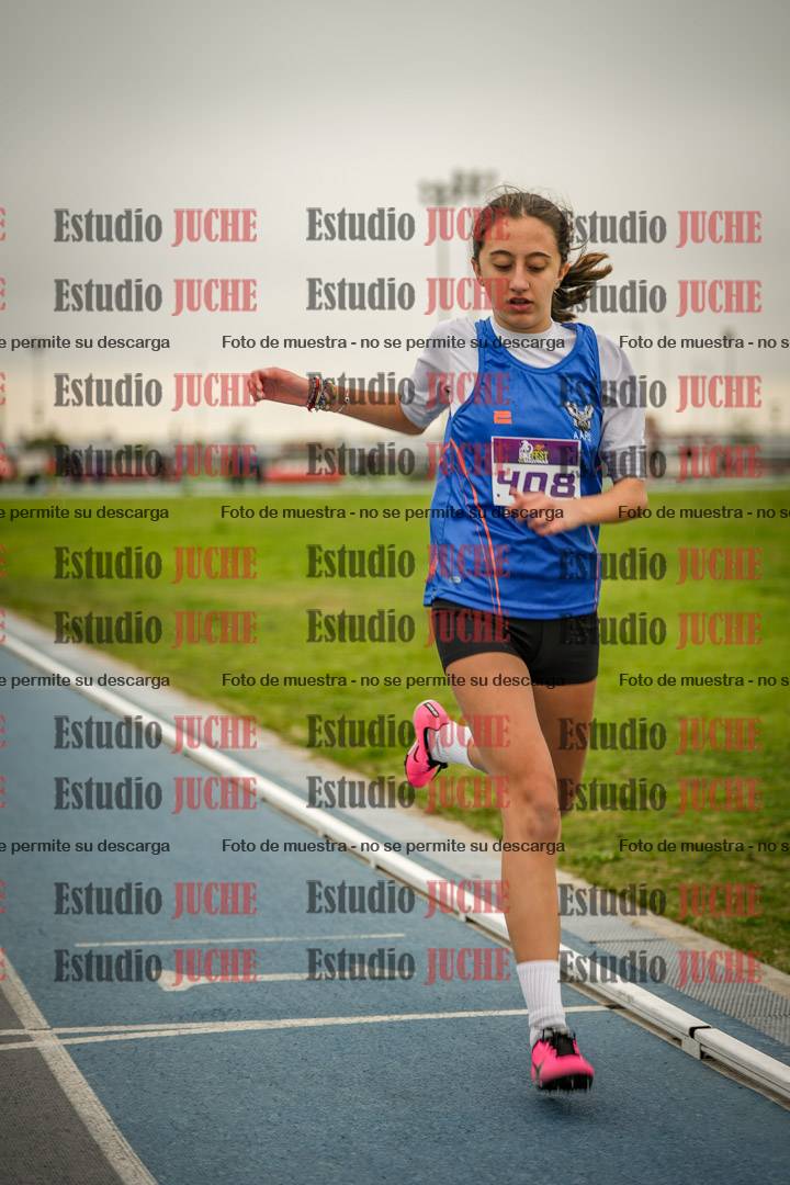 Fotos de los 2000 m llanos de mujeres U14 y U17 - varones U14