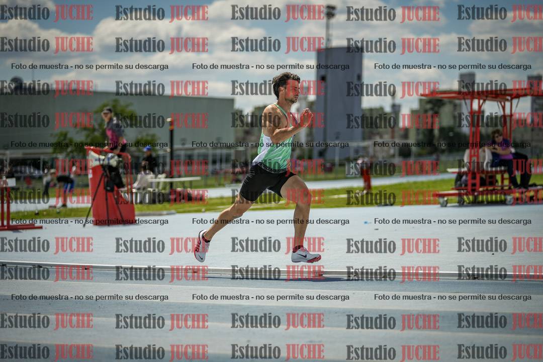 Fotos de los 400 m llanos de varones
