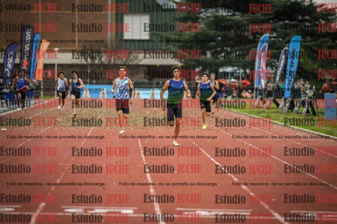 Fotos de los 400 m llanos de varones - FINAL