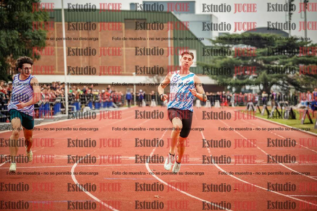 Fotos de los 100 m llanos de varones - FINAL