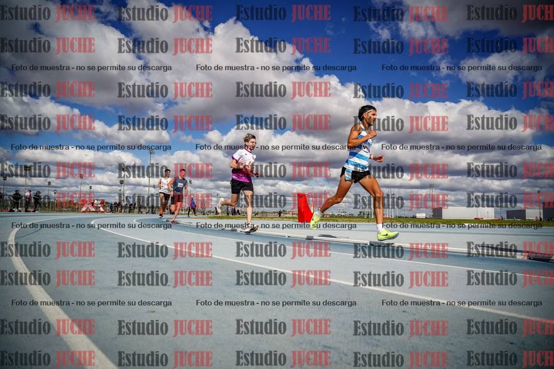 Fotos de los 5000 m llanos de varones