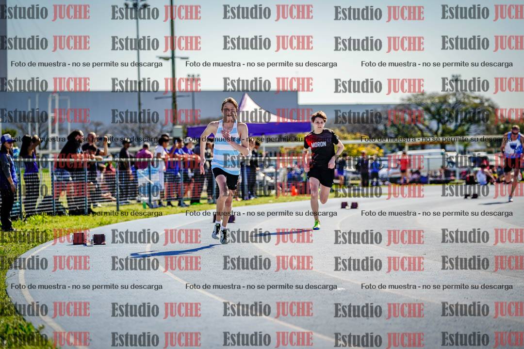 Fotos de los 400 m llanos de varones