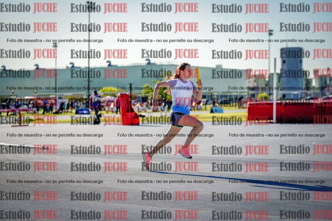 Fotos de las postas 5x80 m de mujeres