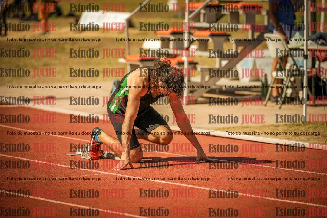 Fotos de los 400 m llanos de varones