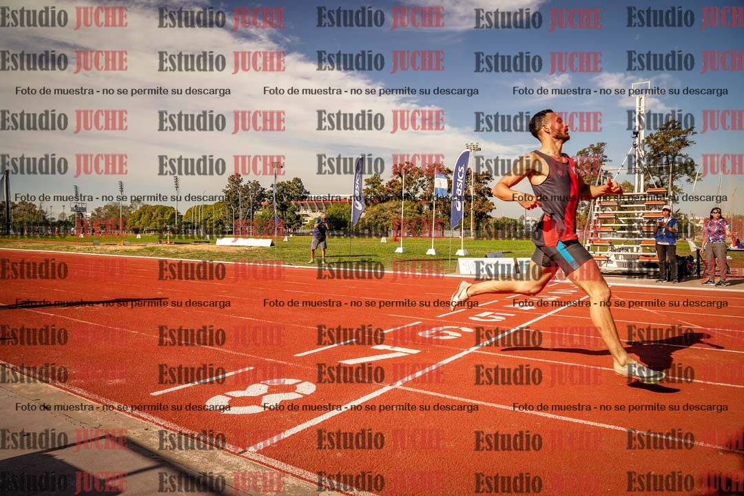 Fotos de los 400 m llanos de varones